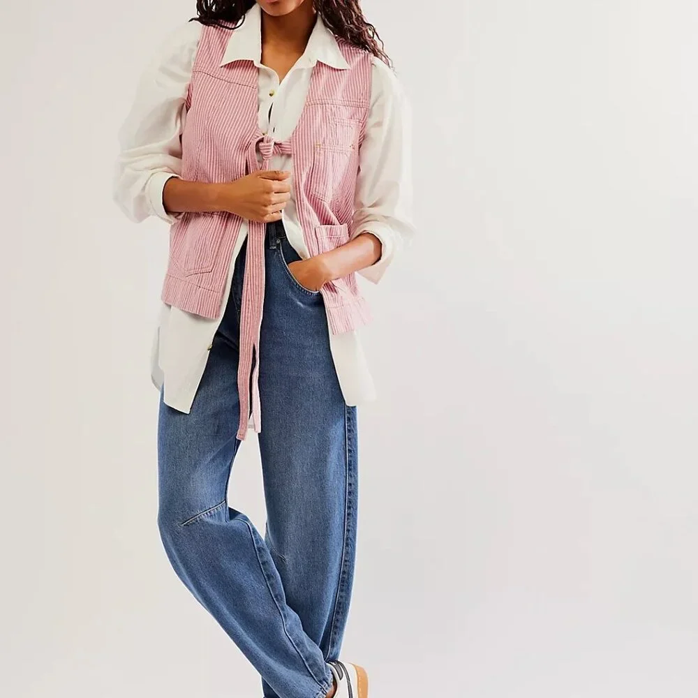 Damson Madder Dilly Gilet - Picture 4 of 10